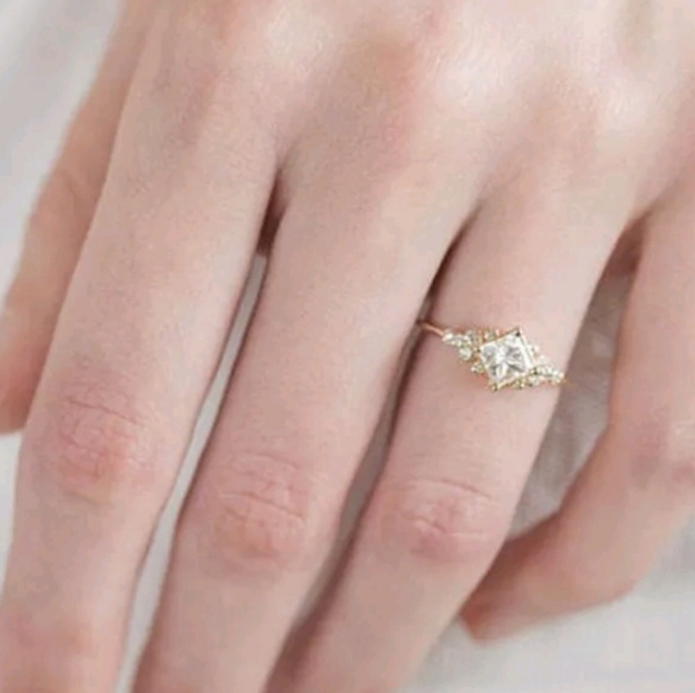 18K Rose Gold filled princess cut "diamond" - Picture 2 of 5